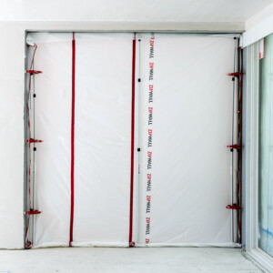 zipwall-zipfast-reusable-barrier-panels-zf-in-use-commercial-5