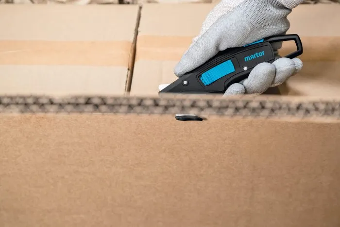 Martor Secumax 370 snijden